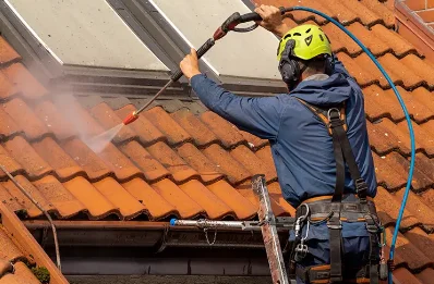 Démoussage et hydrofuge de toiture à Licques